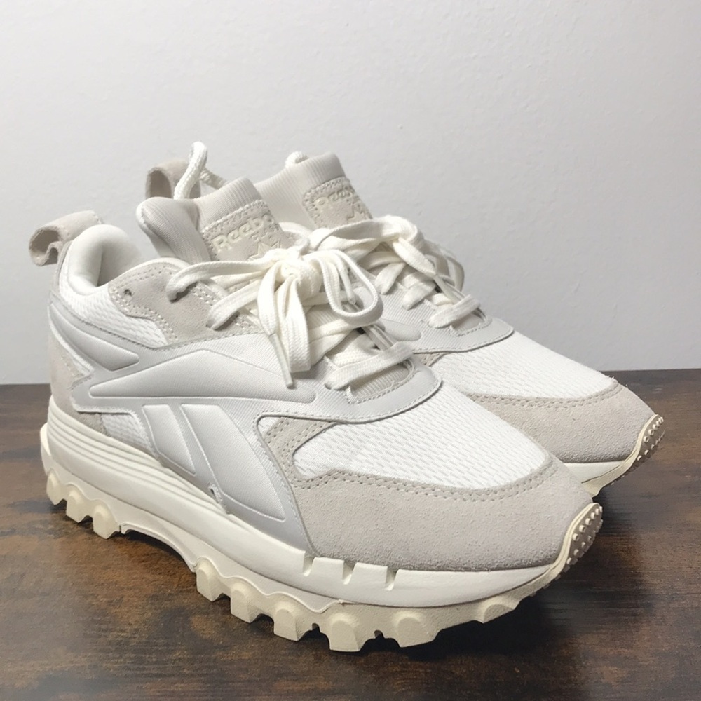 Reebok Women's Athletic Shoes - White and Cream